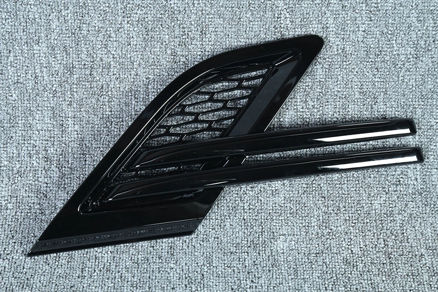 Front Fender Grille LR044151 LR044148